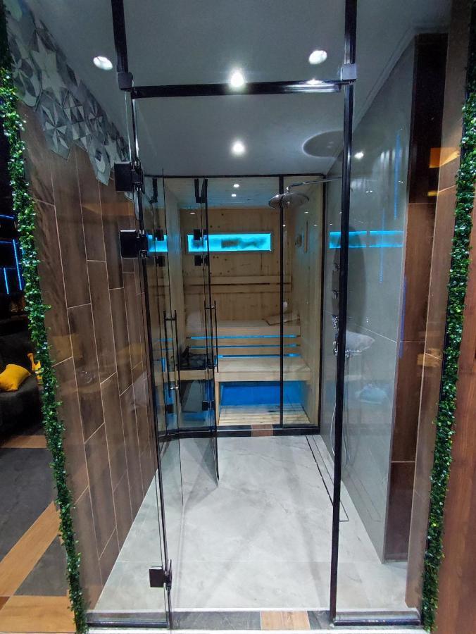 Pentlux - Spa Penthouse In The Heart Of Skopie Exterior foto