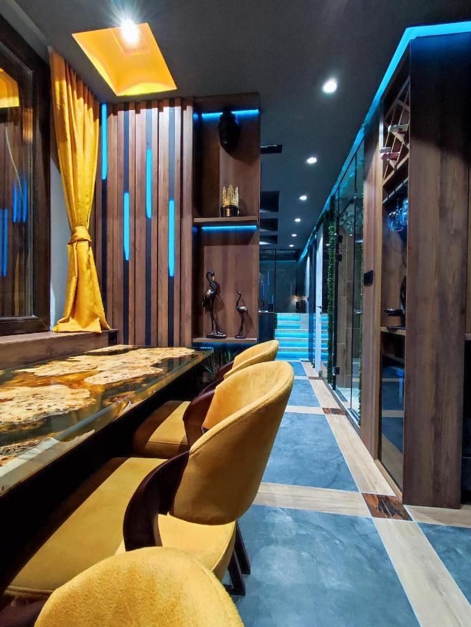 Pentlux - Spa Penthouse In The Heart Of Skopie Exterior foto